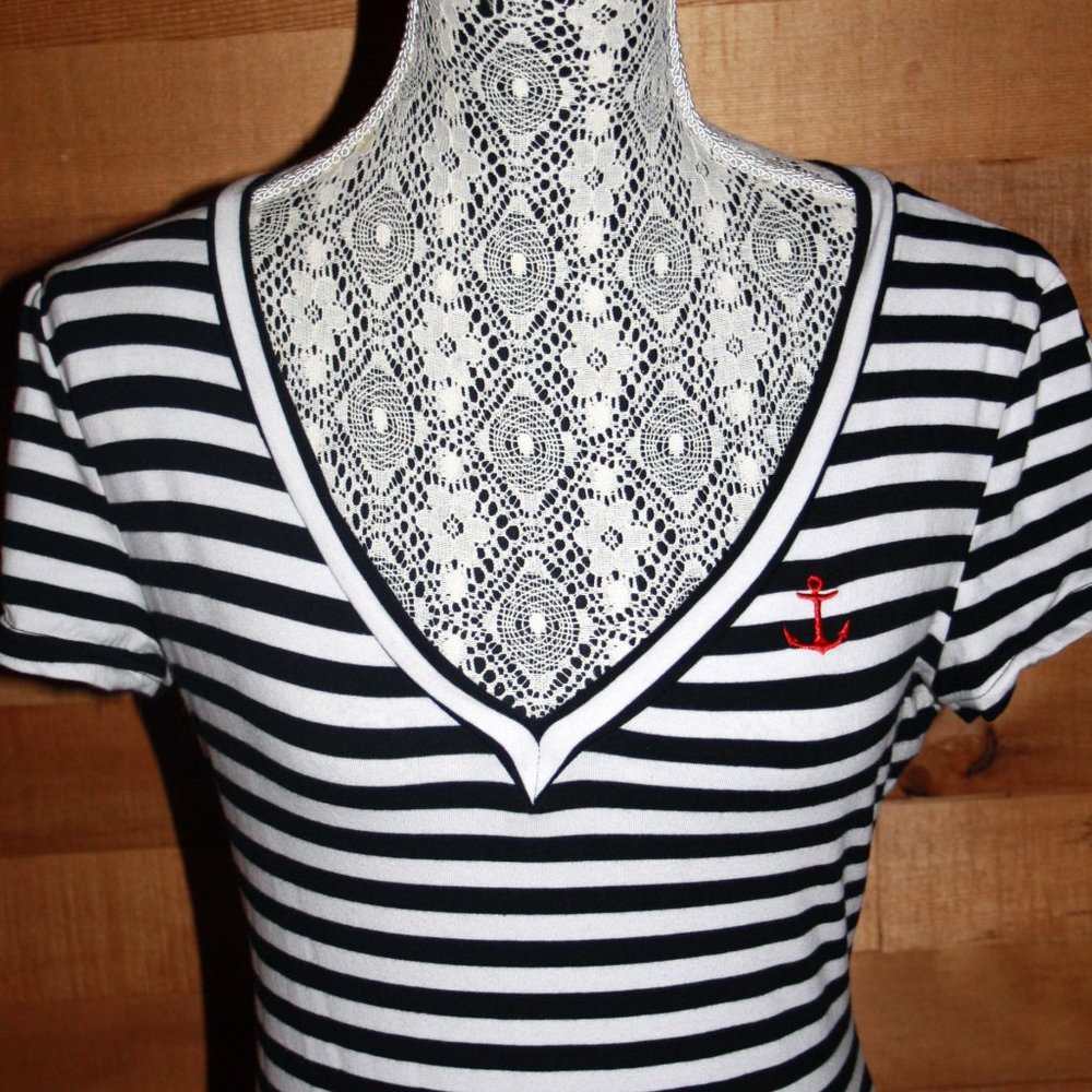 NWT Sourpuss Anchor T-Shirt